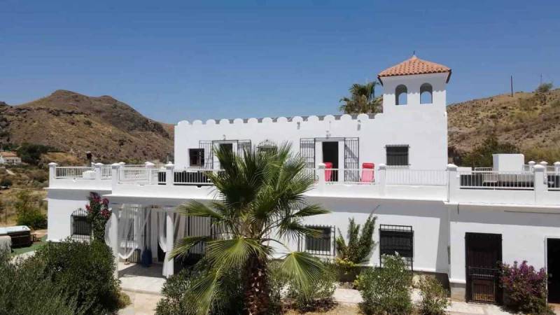 Casa Torreta Blanca, Partaloa