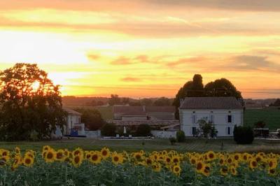 The French Retreat, Bordeaux Region, Yviers