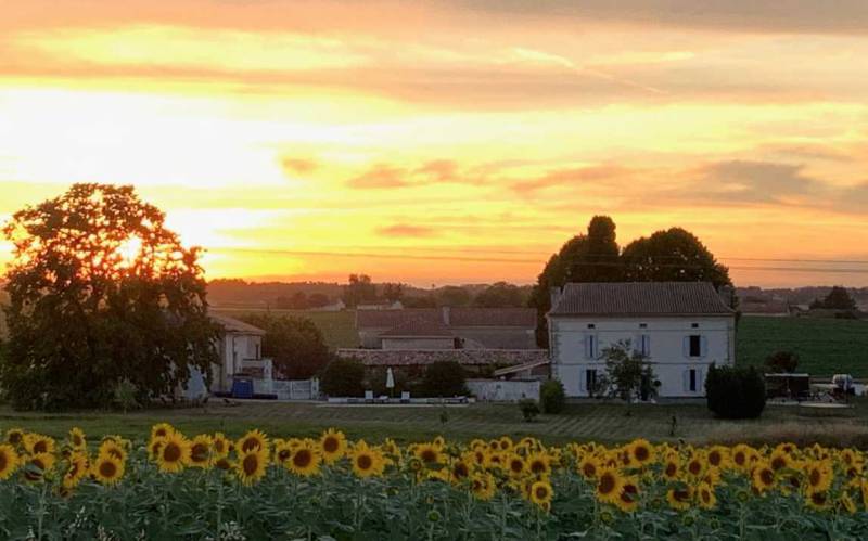 The French Retreat, Bordeaux Region, Yviers