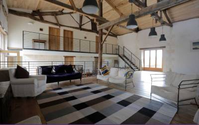 The French Retreat, Bordeaux Region, Yviers