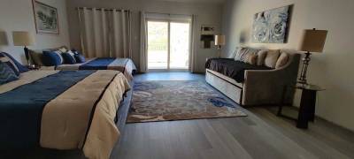 Blisstopia Retreats, Peoria