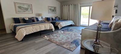 Blisstopia Retreats, Peoria