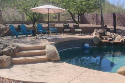 Blisstopia Retreats, Peoria