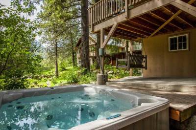 Snowgrass Lodge - A River & Mountain Retreat, Leavenworth