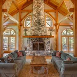 Snowgrass Lodge - A River & Mountain Retreat
