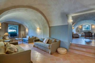 Monells Farmhouse, Monells