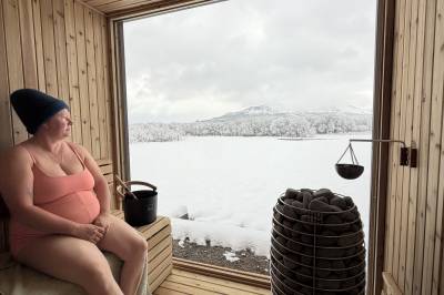 Prairies & Peaks Boutique Lodge, Twin Butte