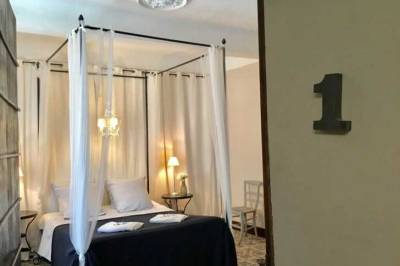 Ninne Caring Retreat in Provence, Goult