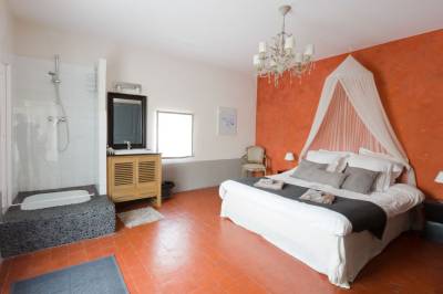 Ninne Caring Retreat in Provence, Goult