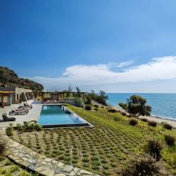 Beach House Arvi East on Crete