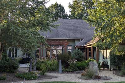 Stony Woods Estate, Marshall