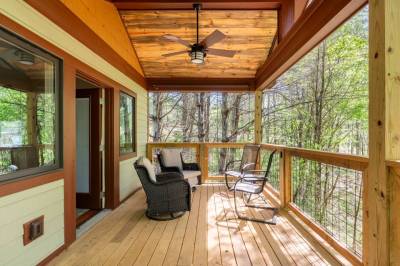 Stony Woods Estate, Marshall