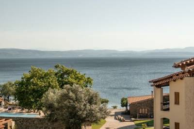Kaminos wellness resort, Limni