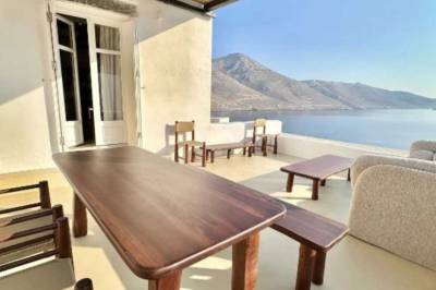 Petradi Studios and Villa in Amorgos, Naxos