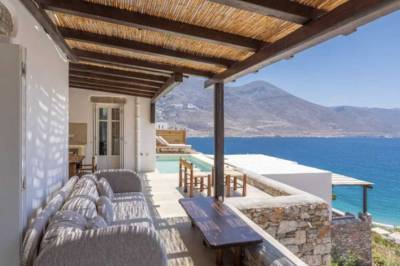 Petradi Studios and Villa in Amorgos, Naxos