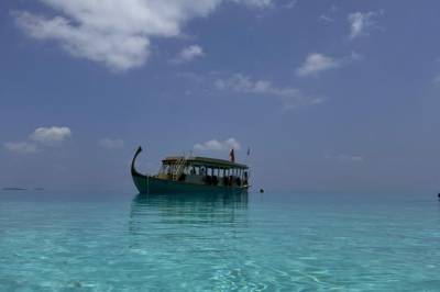 On The Beach Maldives, Buruni