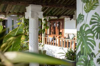 Green Peace Inn - Vegan Beachfront Retreat Venue, Weligama