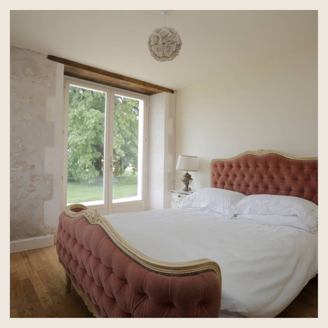 Ensuite bedroom, The French Retreat, Bordeaux Region, Yviers
