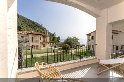 Kaminos wellness resort, Limni