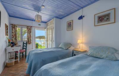 Retreat in Portugal, Pereiras-Gare